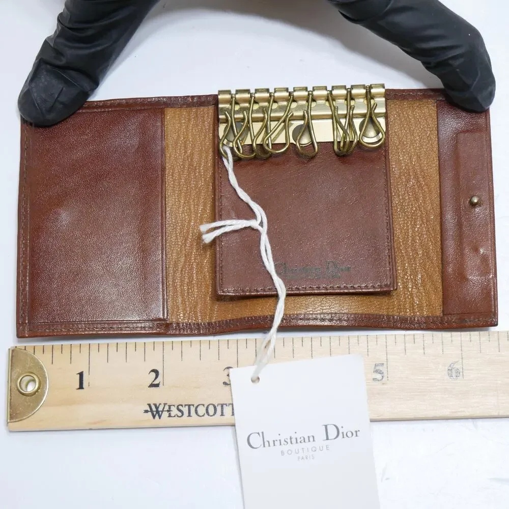 AUTHENTIC VINTAGE DIOR 8 KEY HOLDER BROWN LEATHER SNAP POCKET POUCH CASE WALLET